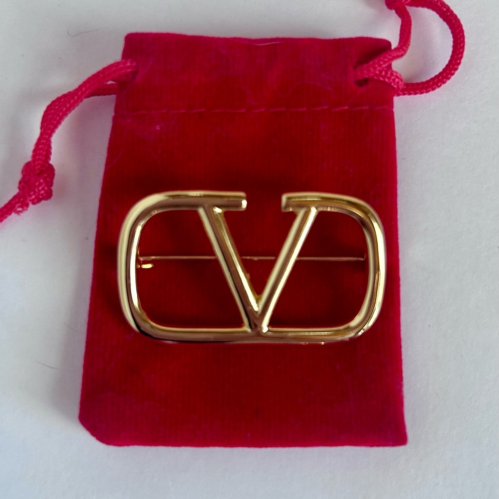 Authentic Valentino Gold Brooch - Picture 2 of 3